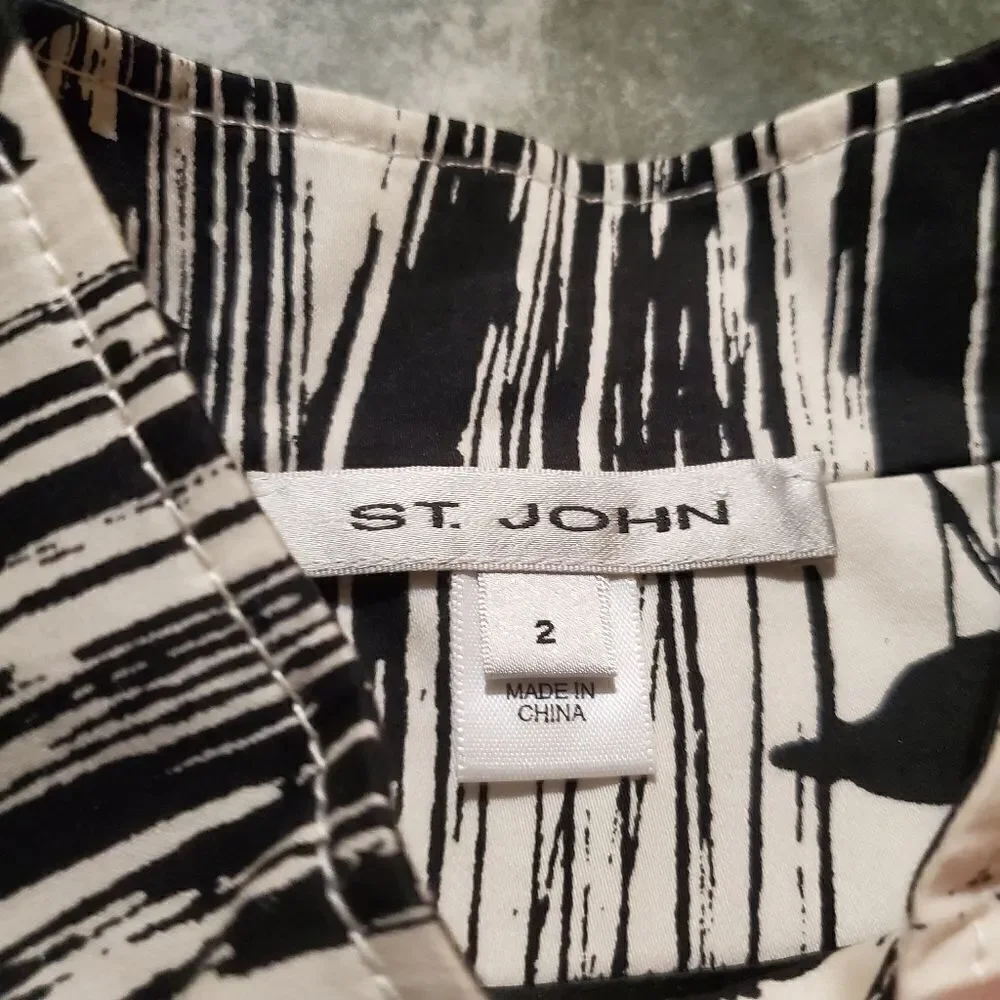 St John black&,white rose jacket sz 2